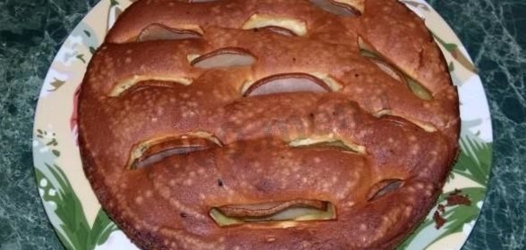 Творожный кекс с грушей