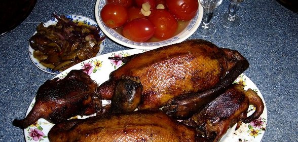 Утка копченая