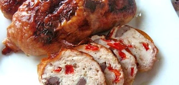 Рулеты из индейки с красным болгарским перцем