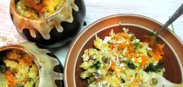 Куриные ножки в горшочках