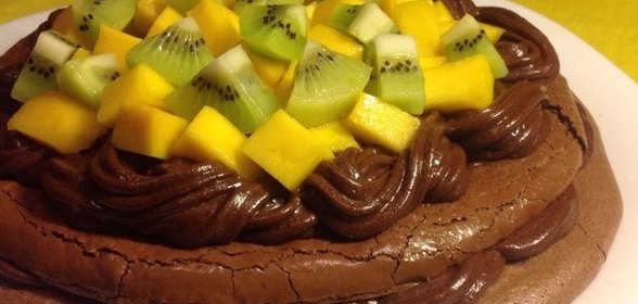 Салат с креветками и яблоками