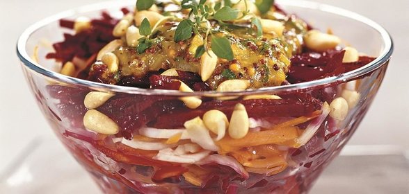 Салат из корня сельдерея, моркови и свеклы