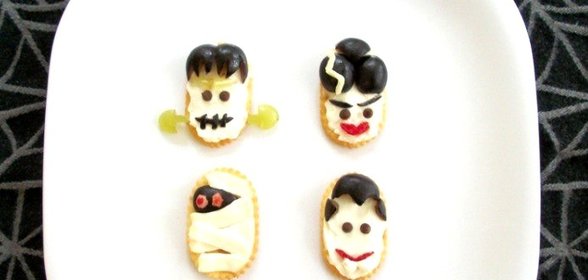 Быстрая закуска из крекеров на Хэллоуин