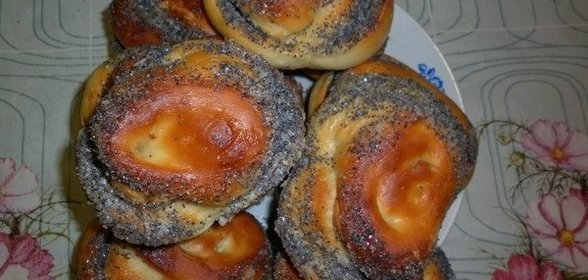 Плюшки с маком