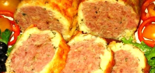 Мясной рулет в картофельной оболочке