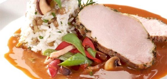Соус красный (для рубленых котлет, рулета, жареного мяса, языка с горошком и др.)