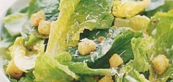 Салат цезарь