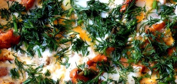 Яичница с лисичками