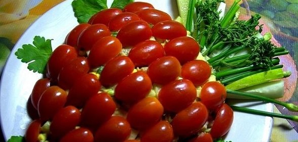 Салат Ягодка