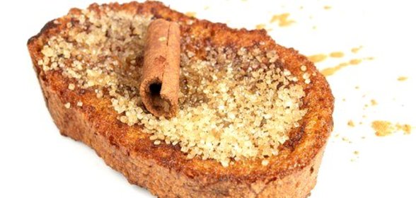 Тосты с корицей