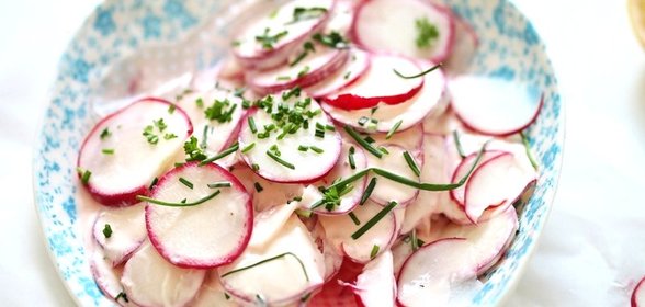 Салат из редиски