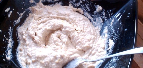 Тахини (Тхина, кунжутная паста)