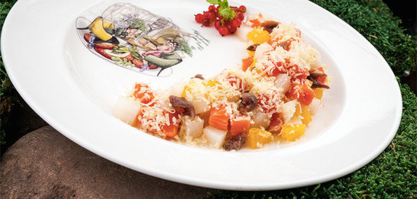 Севиче из чавычи с дыней и цитрусовой заправкой