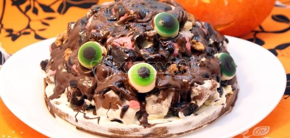 Бисквит из ржаного хлеба с миндалем