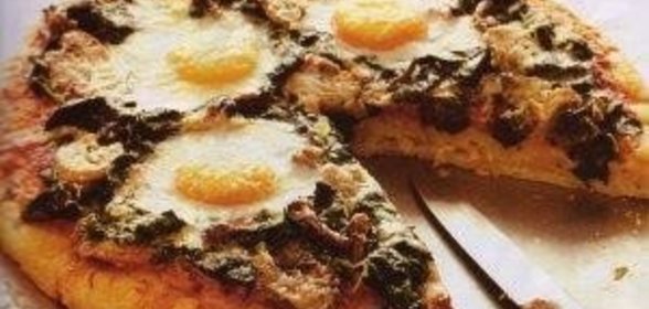 Флорентийская пицца с яйцами