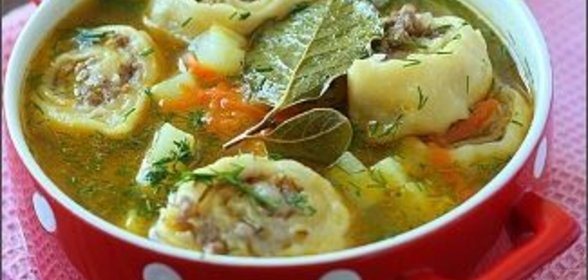 Картофельный суп с ленивыми пельменями