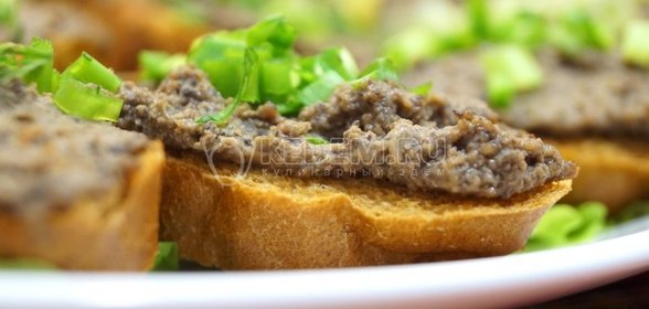 Паштет из куриной печени с грибами