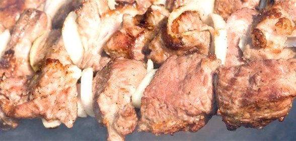 Бараний шашлык с луком