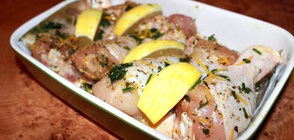 Куриные ножки, запеченные с лимоном