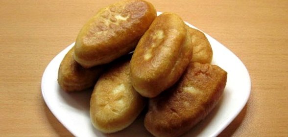 Пирожки с рисом и рыбой