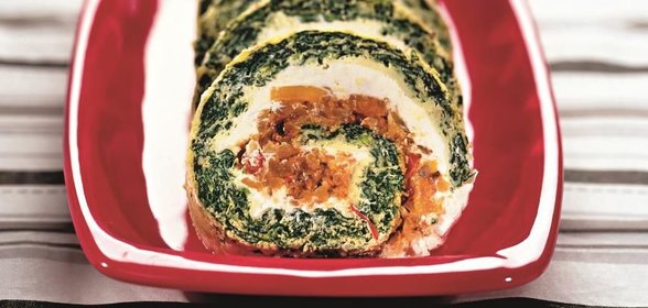 Рулет со шпинатом и творогом