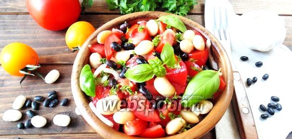 Салат с фасолью и помидорами