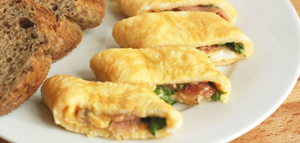 Омлет с ветчиной и рукколой