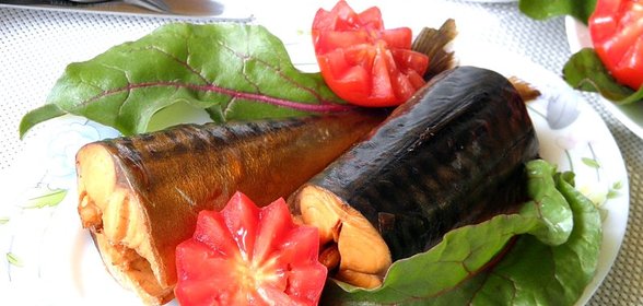 Скумбрия в луковой шелухе