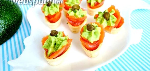 Тарталетки с сёмгой и авокадо