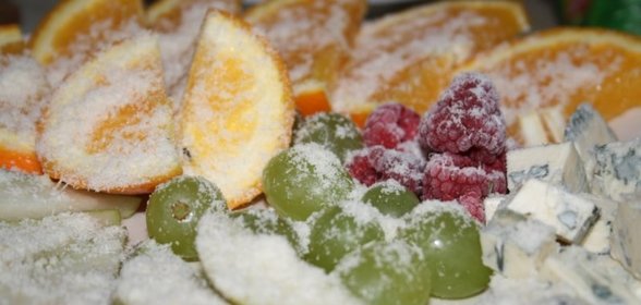 Фруктово-сырная тарелка Под снегом