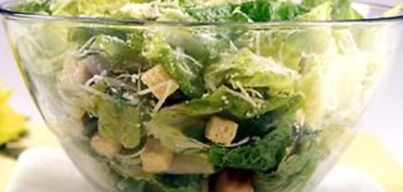 Салат Цезарь. Классический рецепт