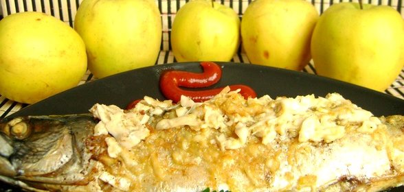 Скумбрия запеченная в яйце