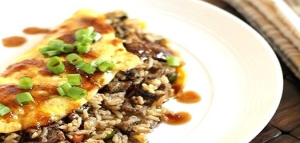 Омлет с рисом по-корейски