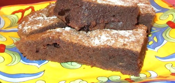 Брауни с черносливом