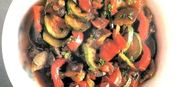 Рататуй с чесноком