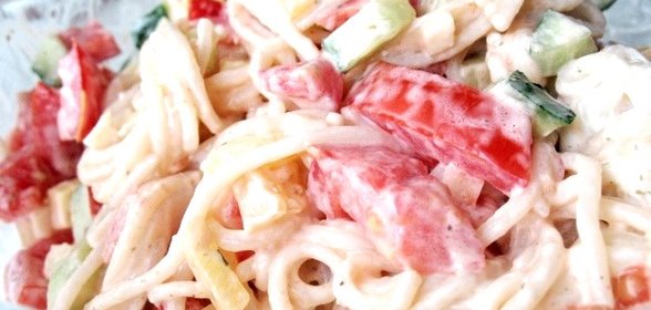 Салат из макарон