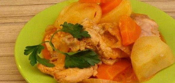 Жаркое из кролика с картошкой