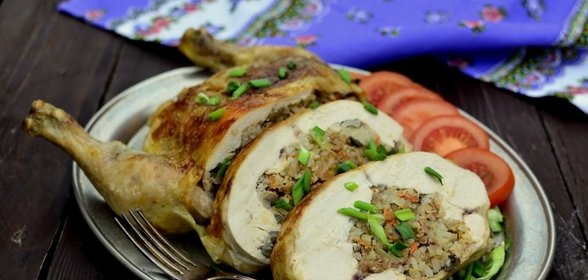 Курица фаршированная Праздничная