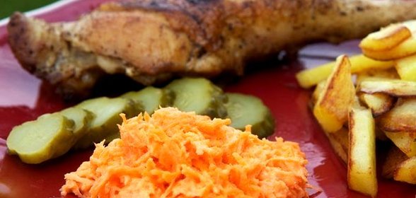 Салат из морковки с чесноком и майонезом