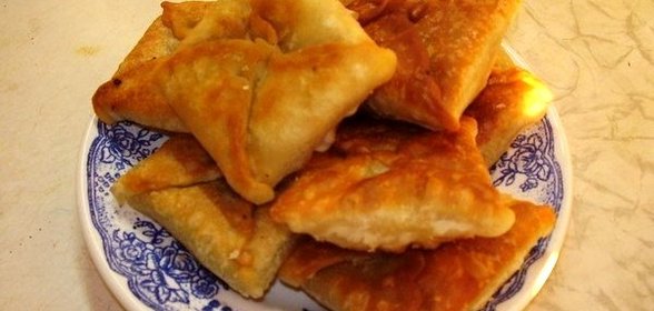 Кефирные конвертики с сыром