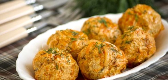 Куриные тефтели с капустой