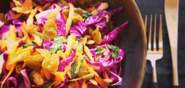 Салат из краснокочанной капусты