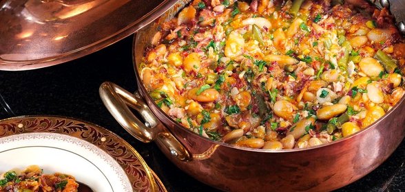 Косидо со свиными ушами