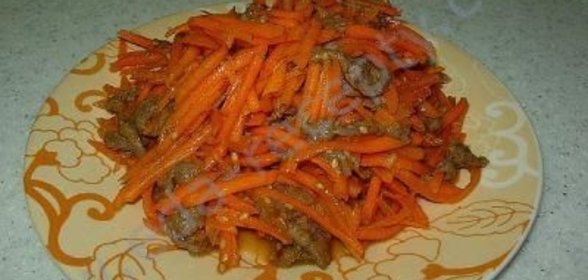 Салат из курицы с зеленым горошком и корейской морковью