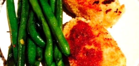 Картофельные оладьи из пюре со стручковой фасолью