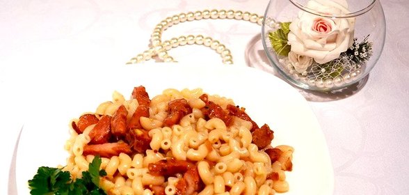 Макароны в горчичном соусе