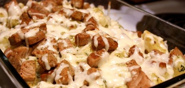 Сырная запеканка с мясом и картофелем