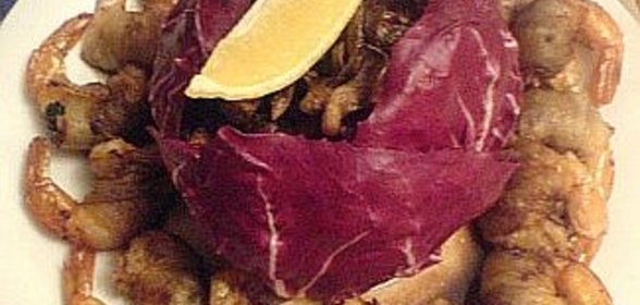 Салат из тигровых креветок по-Тайски