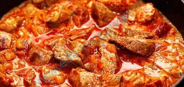 Гуляш из мяса косули