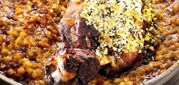 Лопатка ягненка в прованских травах